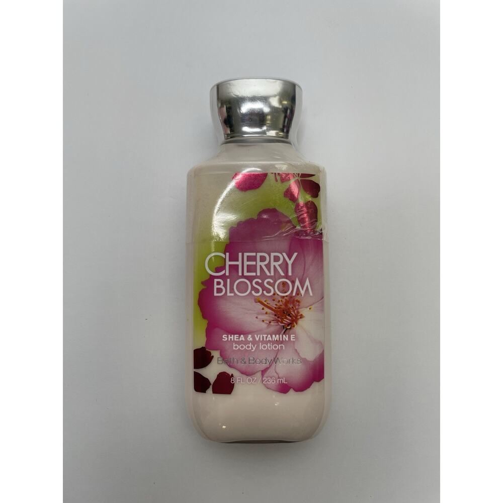 Bath & Body Works Cherry Blossom Lotion New! 8 fl oz